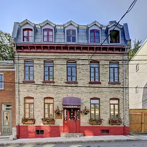 Au Petit Roi Bed & Breakfast