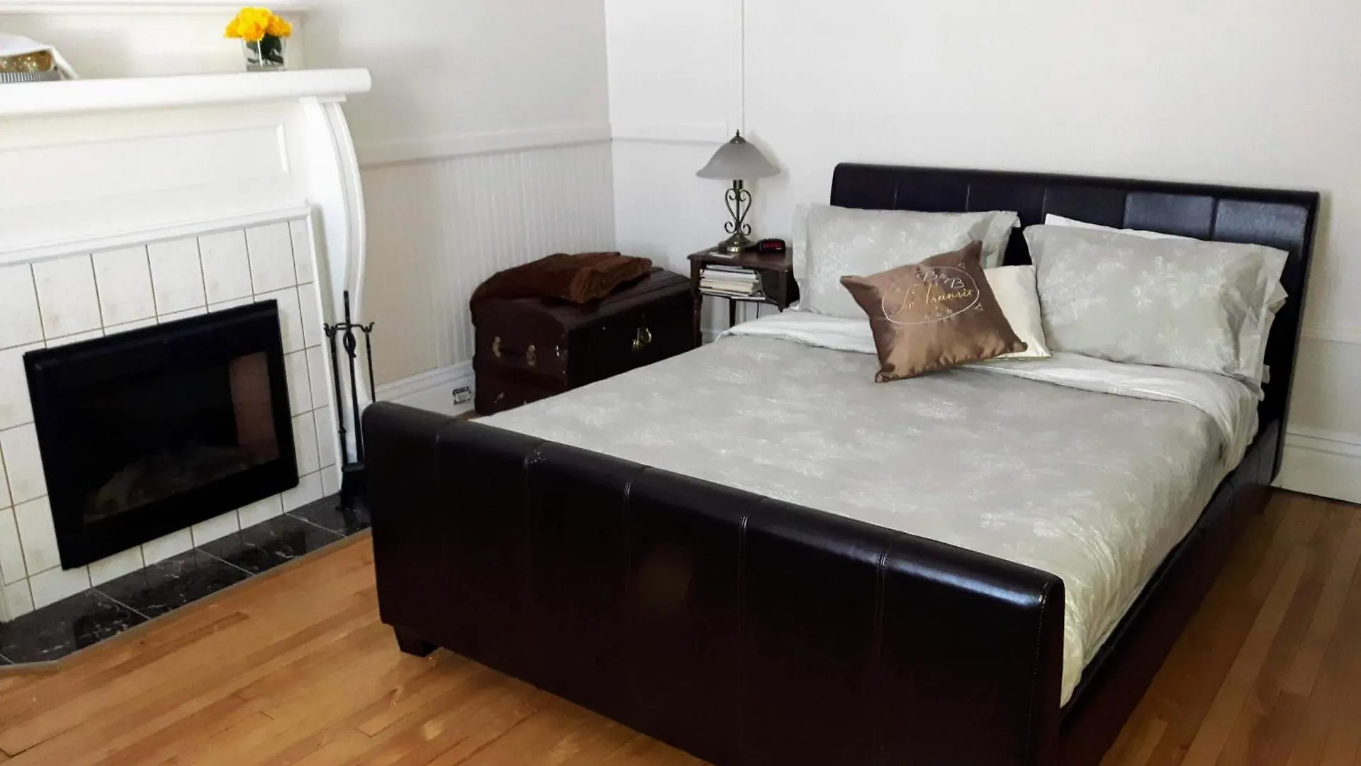 B B Le Transit Bed & Breakfast Quebec City